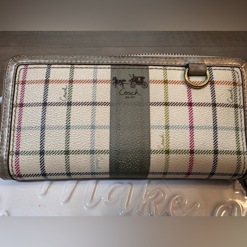 Coach Tattersall Heritage Gold Trim Multicolor Zipper Round Wallet